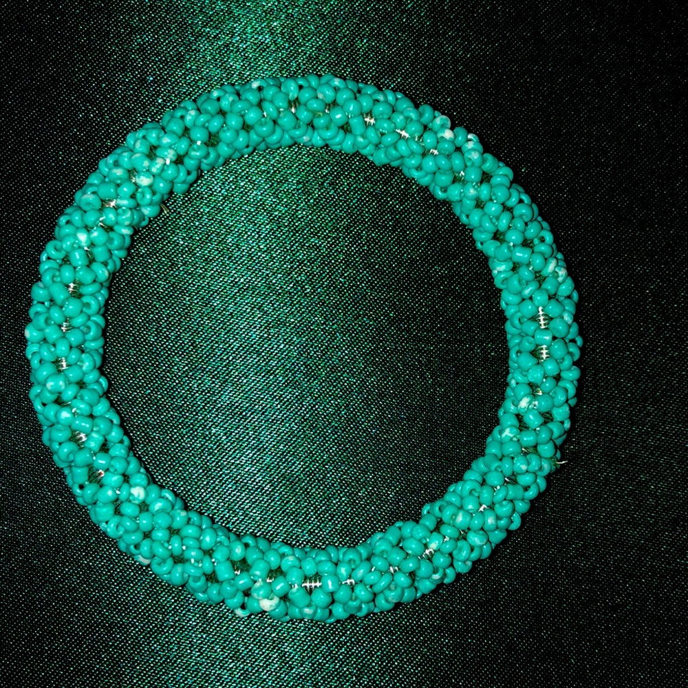 Turquoise beaded bracelet